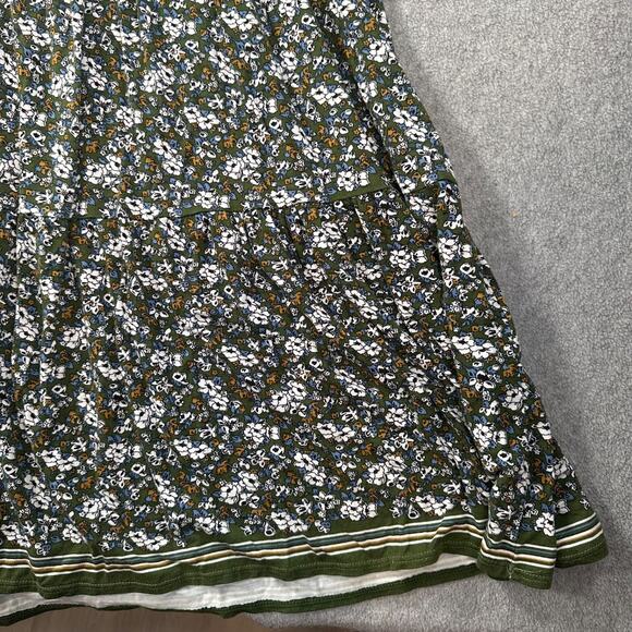 Max Studio green Floral Tiered Midi Dress Women's 2X SHort Sleeve V-Neck Stretch - Picture 5 of 10